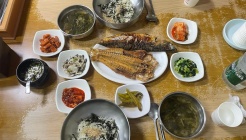 명지식당 매장 이미지