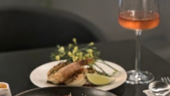 아도르 매장 이미지