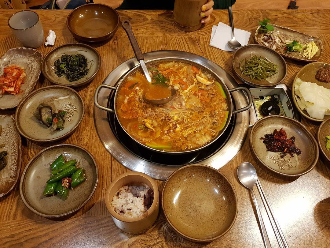 굴뚝촌 매장 이미지