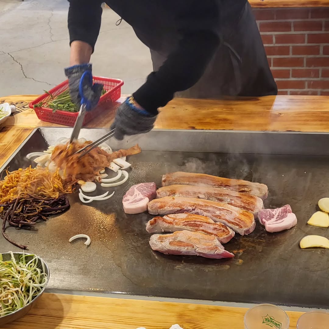 그날이후불타는삼겹살 매장 이미지