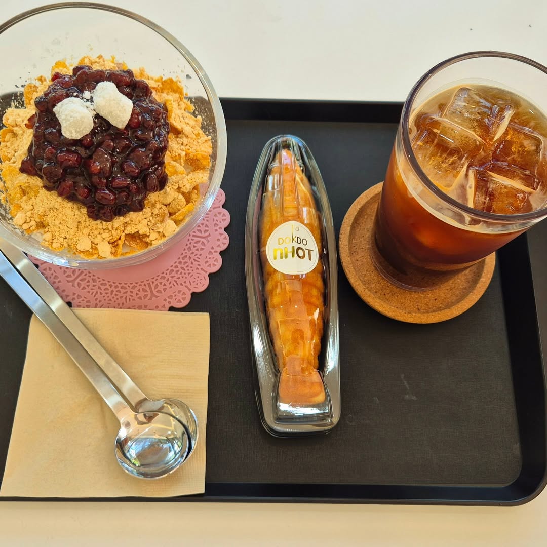 카페 래우 매장 이미지