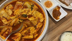 보리고개 수육&두부두루치기 매장 이미지