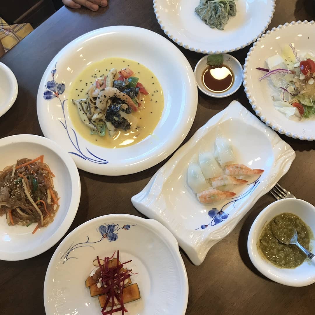 수라상 매장 이미지