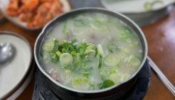 왕골남서문장작불곰탕 매장 이미지