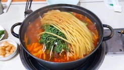 고향원조감자탕 매장 이미지