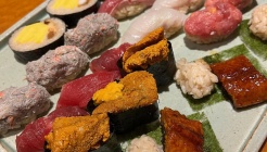 김수사 신세계백화점 본점 매장 이미지