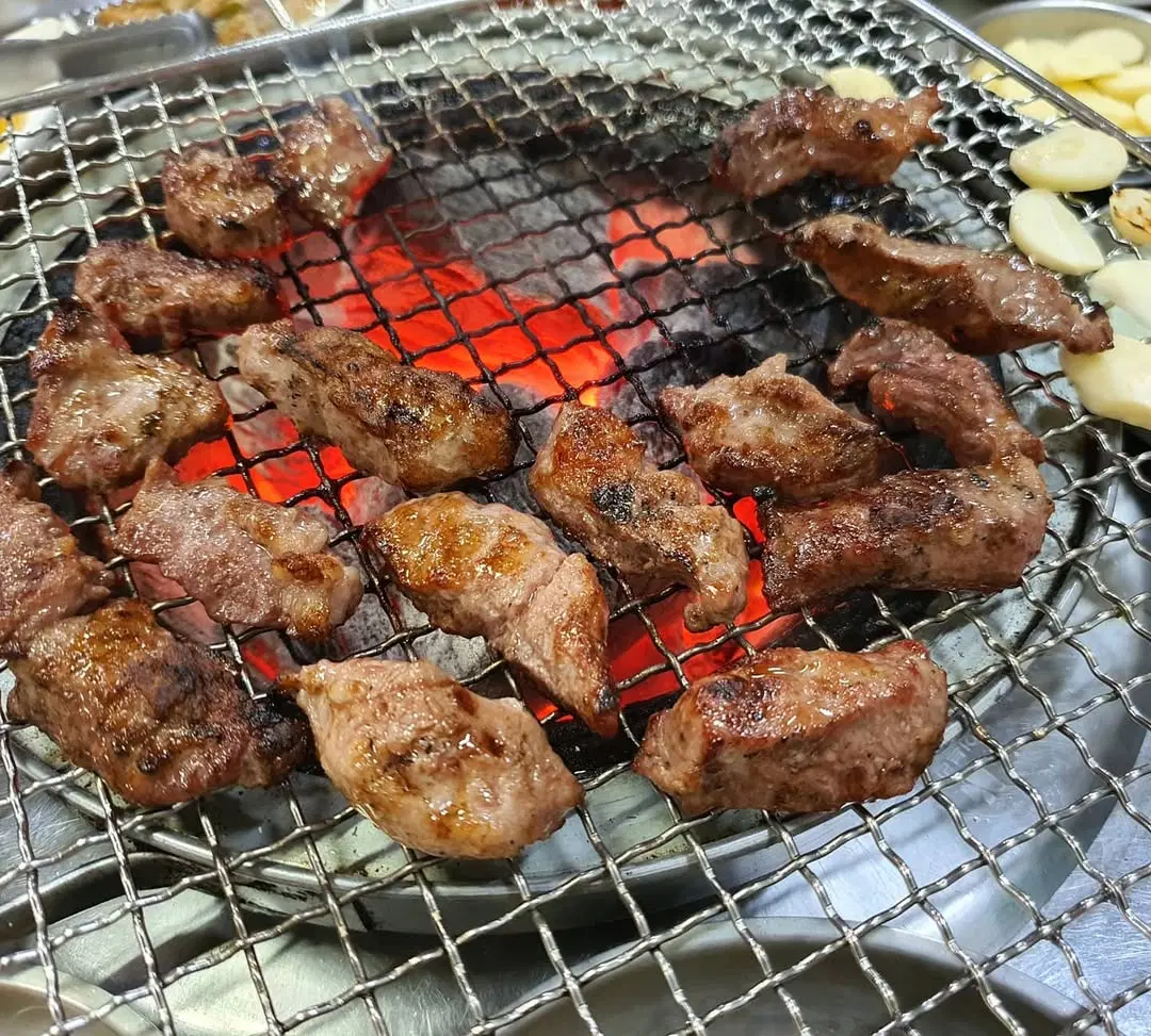 죽도숯불간받이 매장 이미지