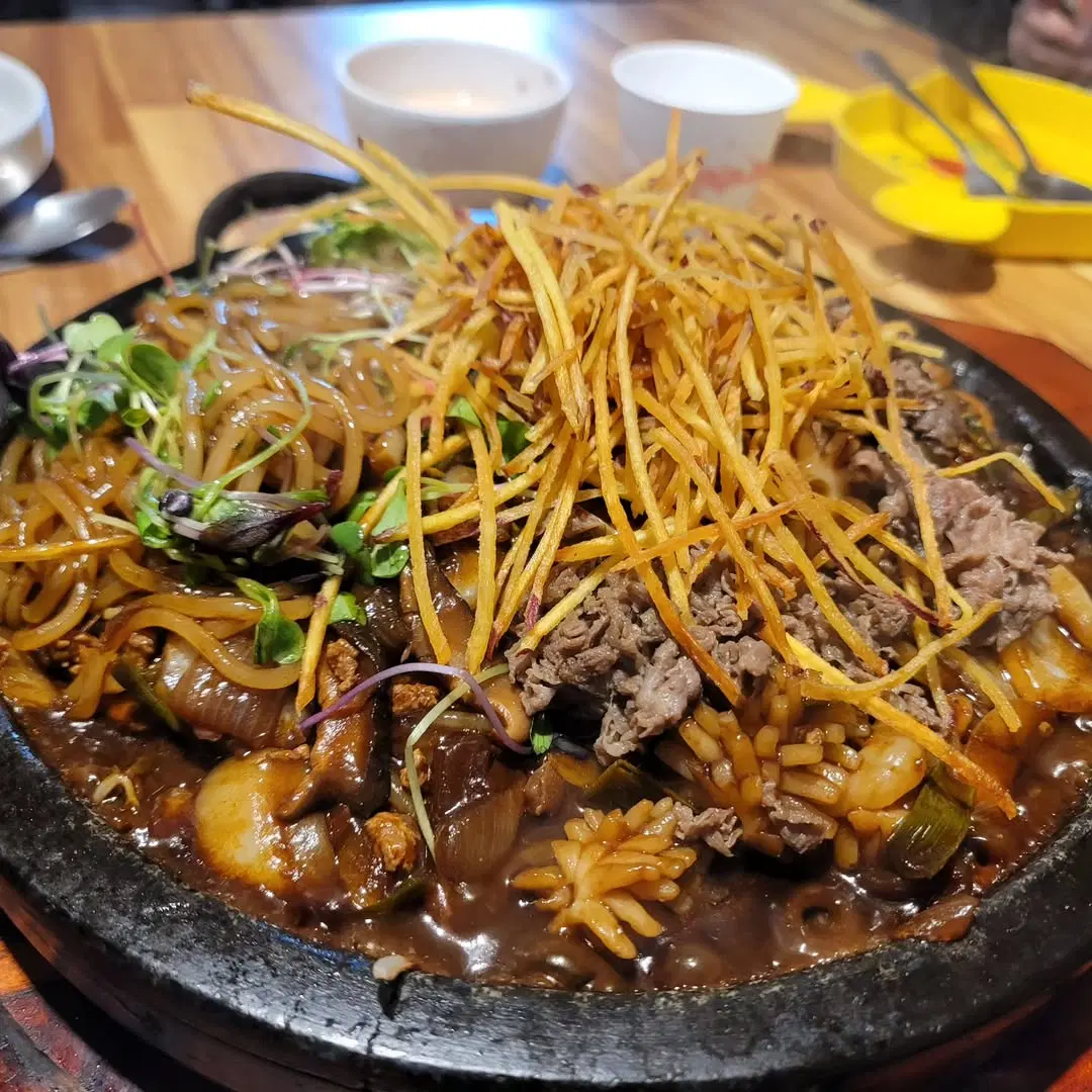 자가제면 가평돌짜장 매장 이미지
