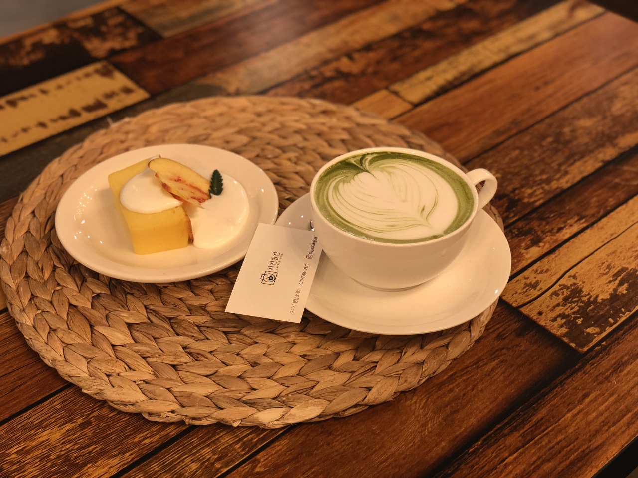 인더그루브 매장 이미지