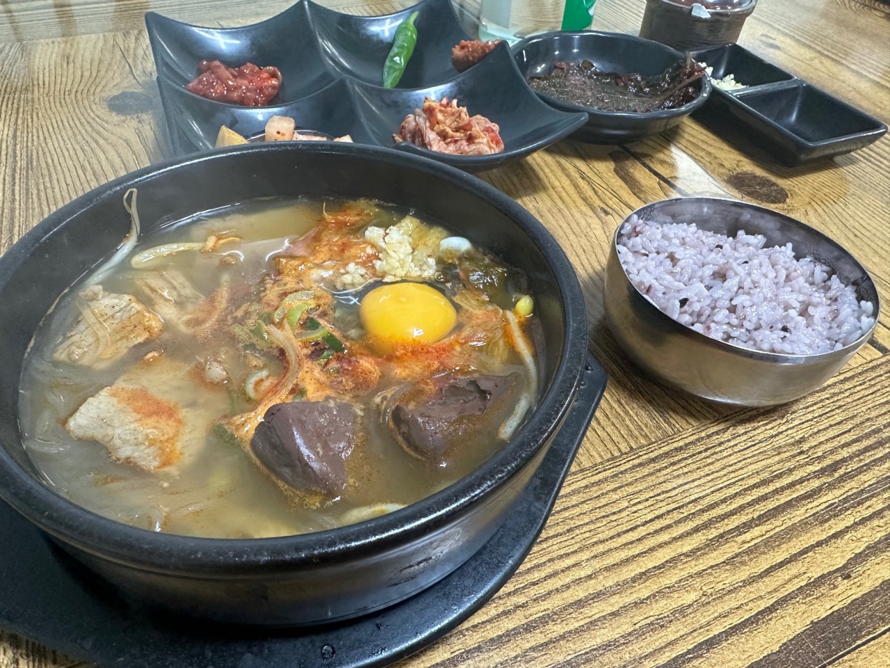 채훈이네해장국 매장 이미지