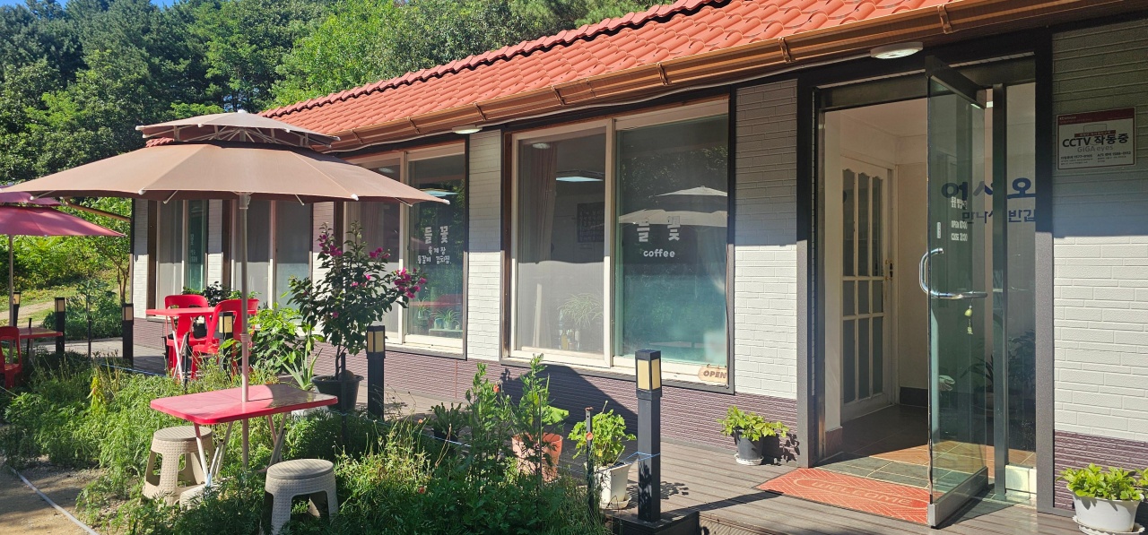 음식카페들꽃 매장 이미지