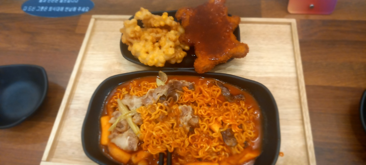 153떡볶이 매장 이미지