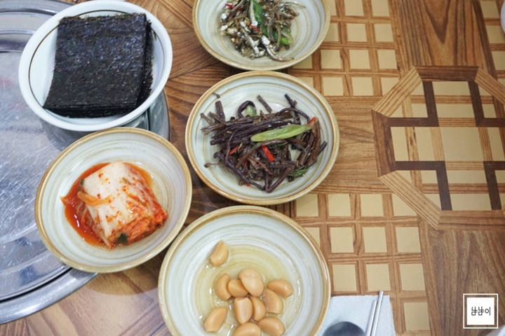착한가격에 좋은 퀄리티 서산꽃게장 | 식신  착한가격에 좋은 퀄리티, 서산꽃게장  | 식신