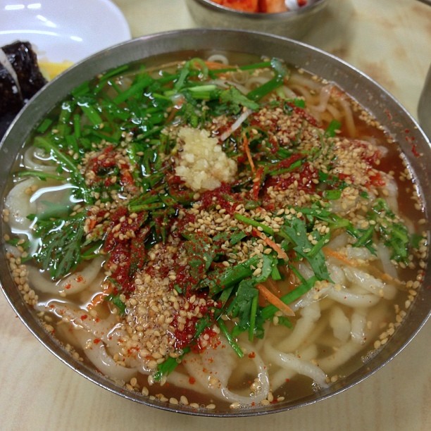 기장손칼국수 - 부산, 부산진구 서면 | 맛집검색 식신