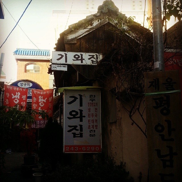 place_img