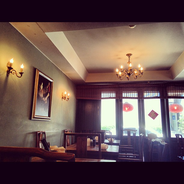 place_img