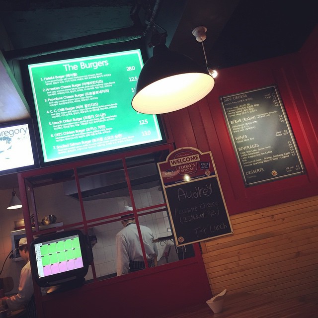 place_img
