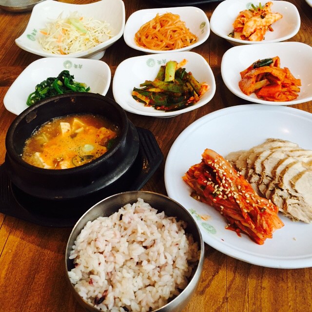 놀부보쌈&화덕족발 대전둔산점 - 대전, 서구-둔산 탄방 | 맛집검색 식신