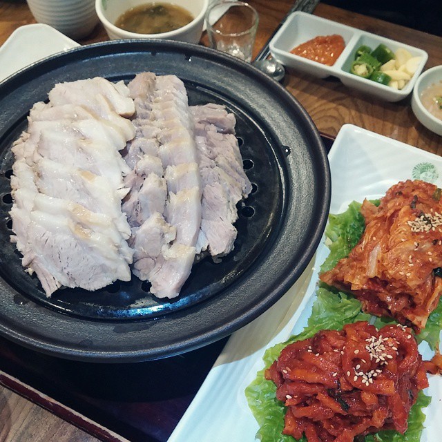 놀부보쌈&화덕족발 대전둔산점 - 대전, 서구-둔산 탄방 | 맛집검색 식신
