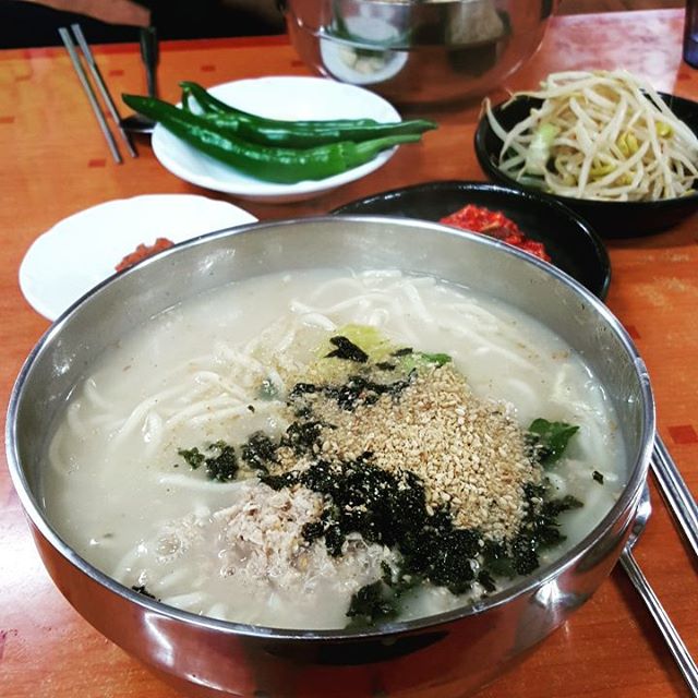 태양칼국수 - 대구, 동구-동대구역 신천 | 맛집검색 식신