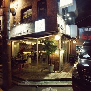 place_img