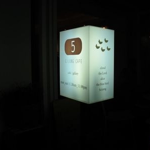 place_img