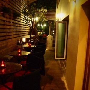 place_img