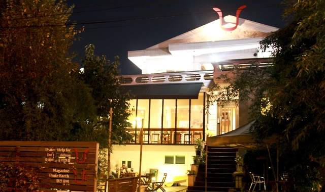 place_img
