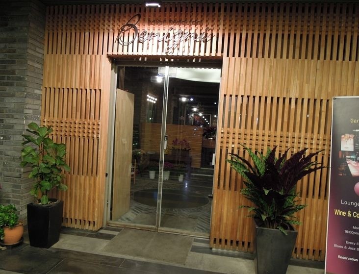 place_img