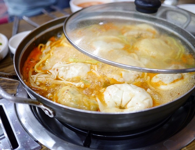 출처 : 웹 크롤링 결과