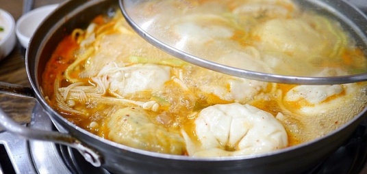 황해도 김치만두전골