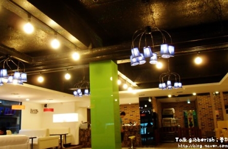 place_img
