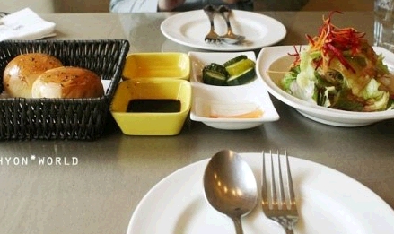 place_img
