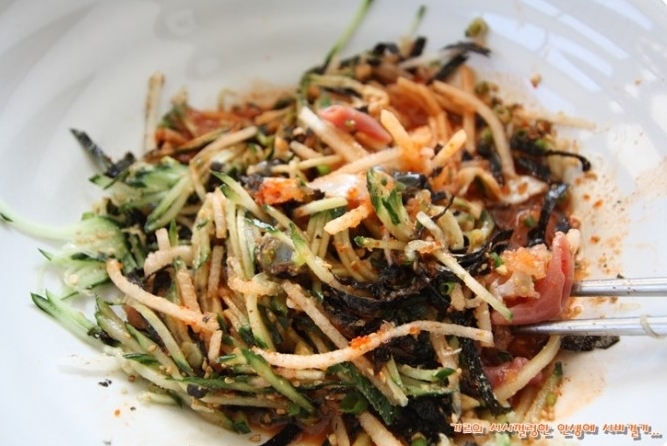 출처 : 웹 크롤링 결과