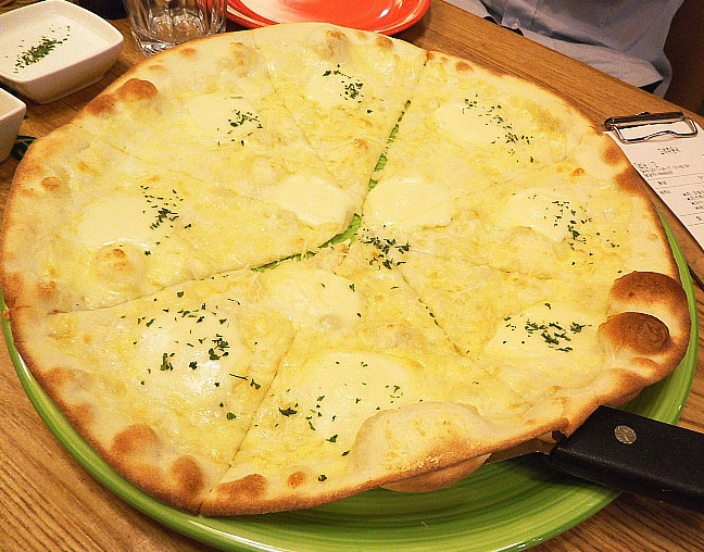 출처 : 웹 크롤링 결과