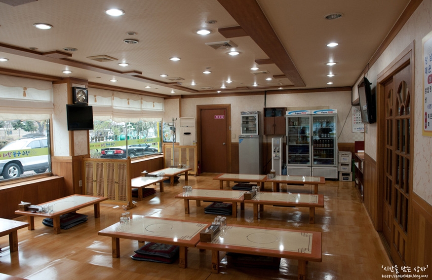 place_img