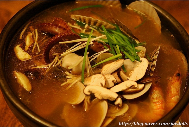 출처 : 웹 크롤링 결과