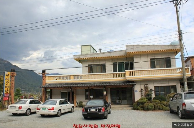 place_img