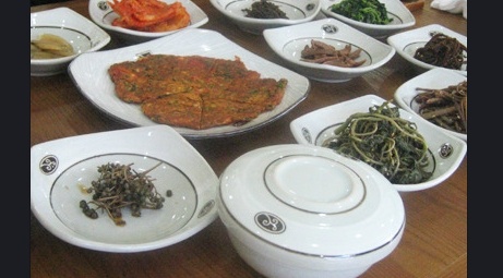 산사의아침