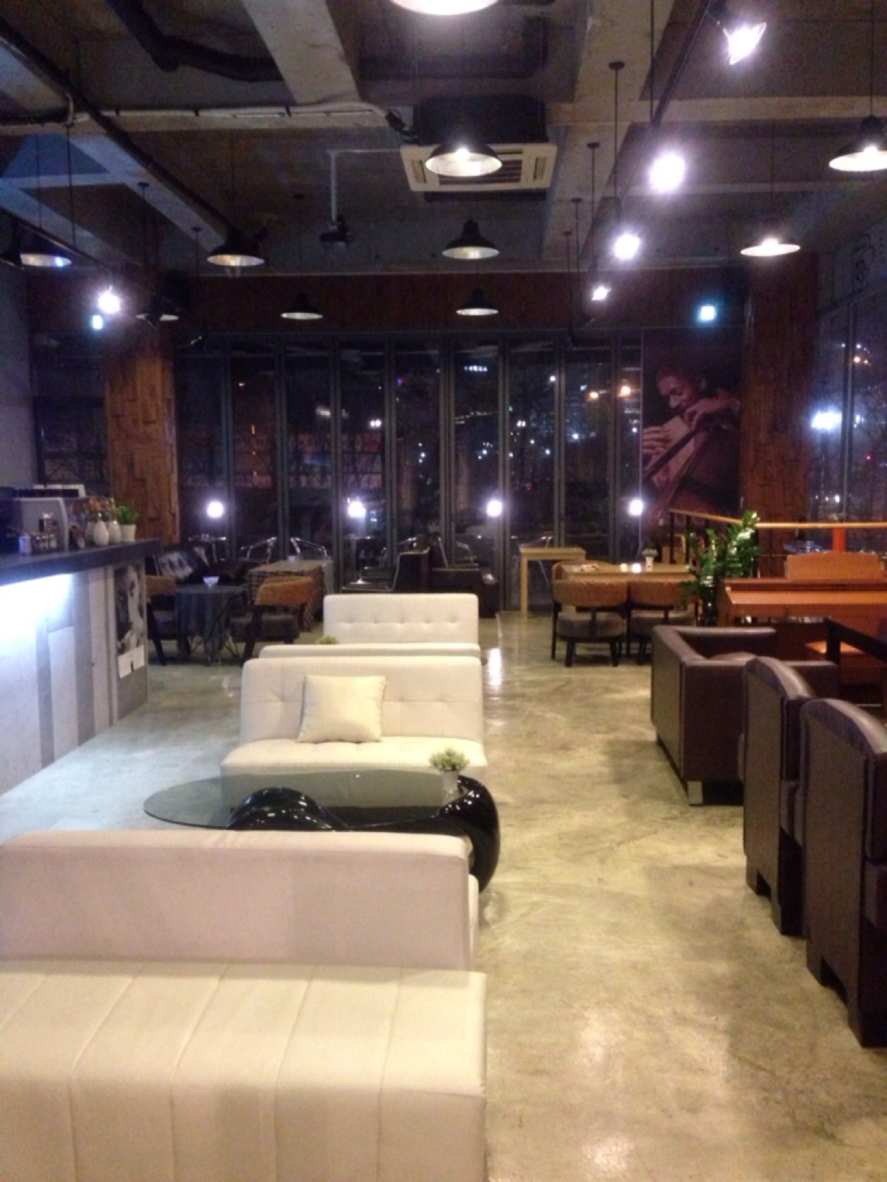 place_img