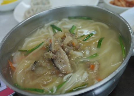 오륜명동칼국수 이미지