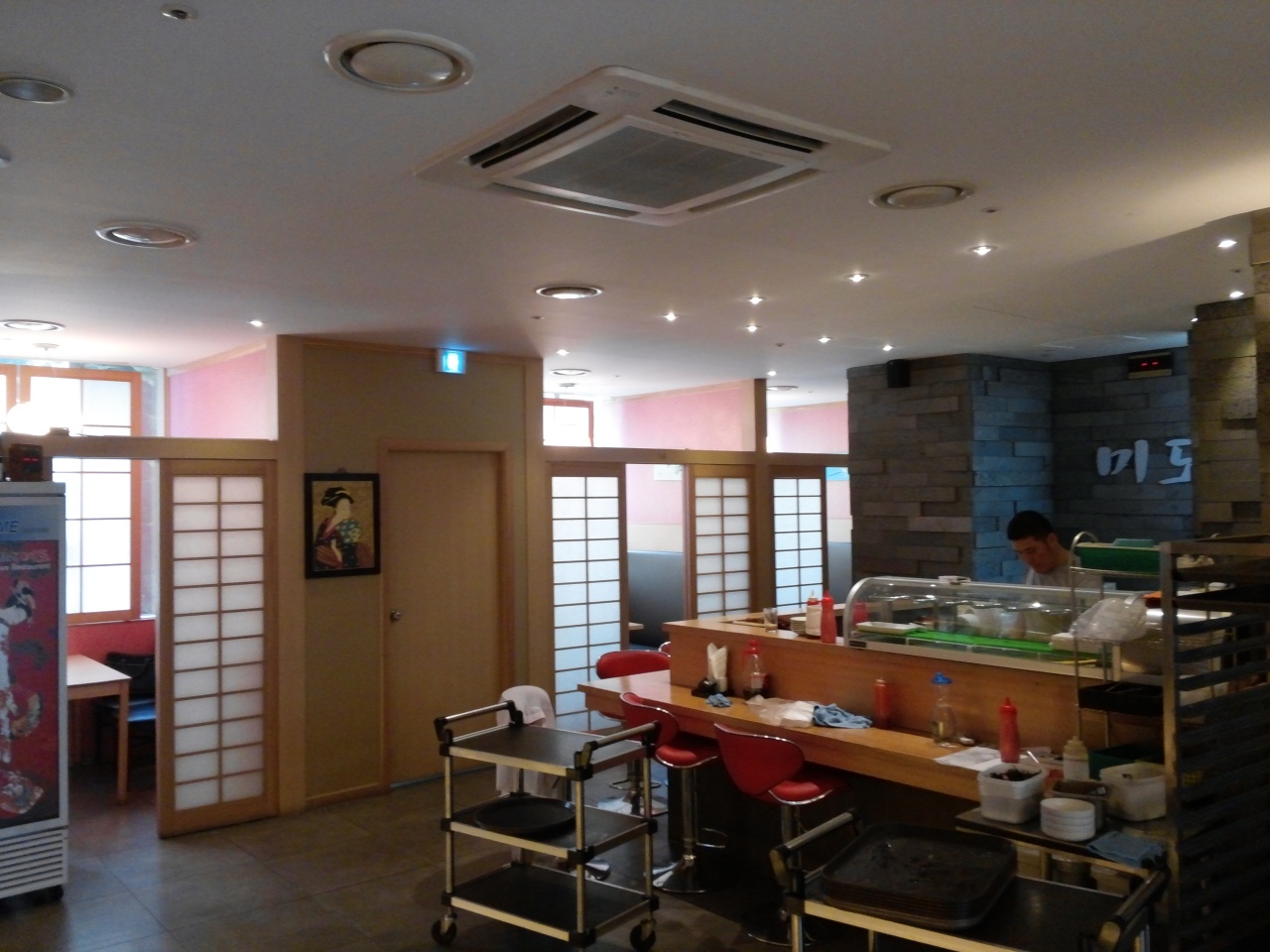 place_img