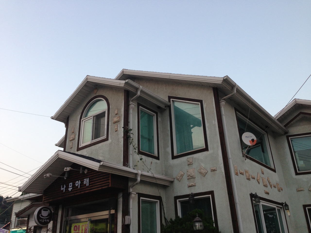 place_img