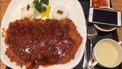 홍익돈까스 매장 이미지