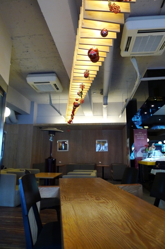 place_img