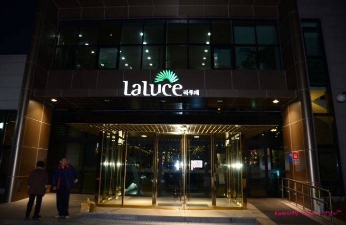 place_img