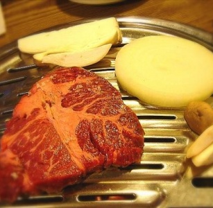서울 가로수길 돼지구이 맛집 BEST 5 매거진에 대한 사진입니다.