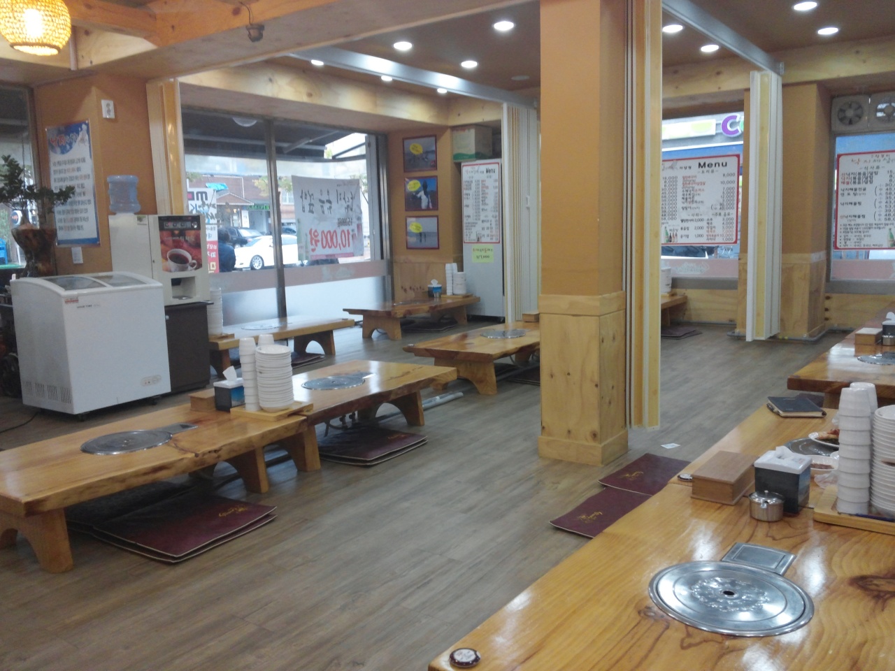 place_img