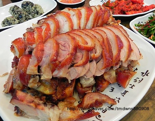 황금족발보쌈 - 서울 강남, 천호 강동 둔촌 | 맛집검색 식신