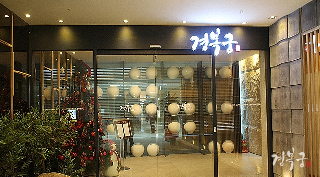 place_img